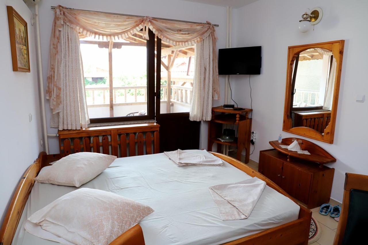 Hotel Mishel Kocherinovo Dış mekan fotoğraf