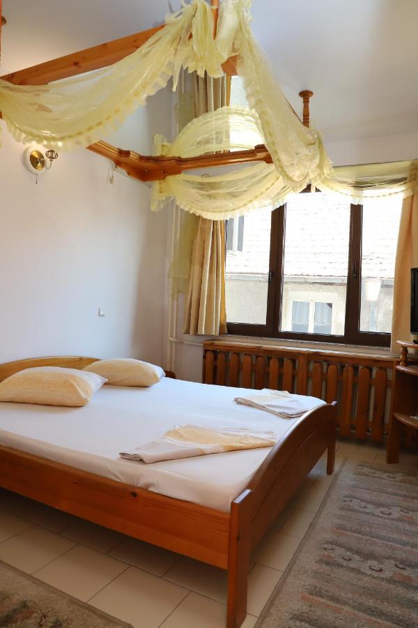 Hotel Mishel Kocherinovo Dış mekan fotoğraf