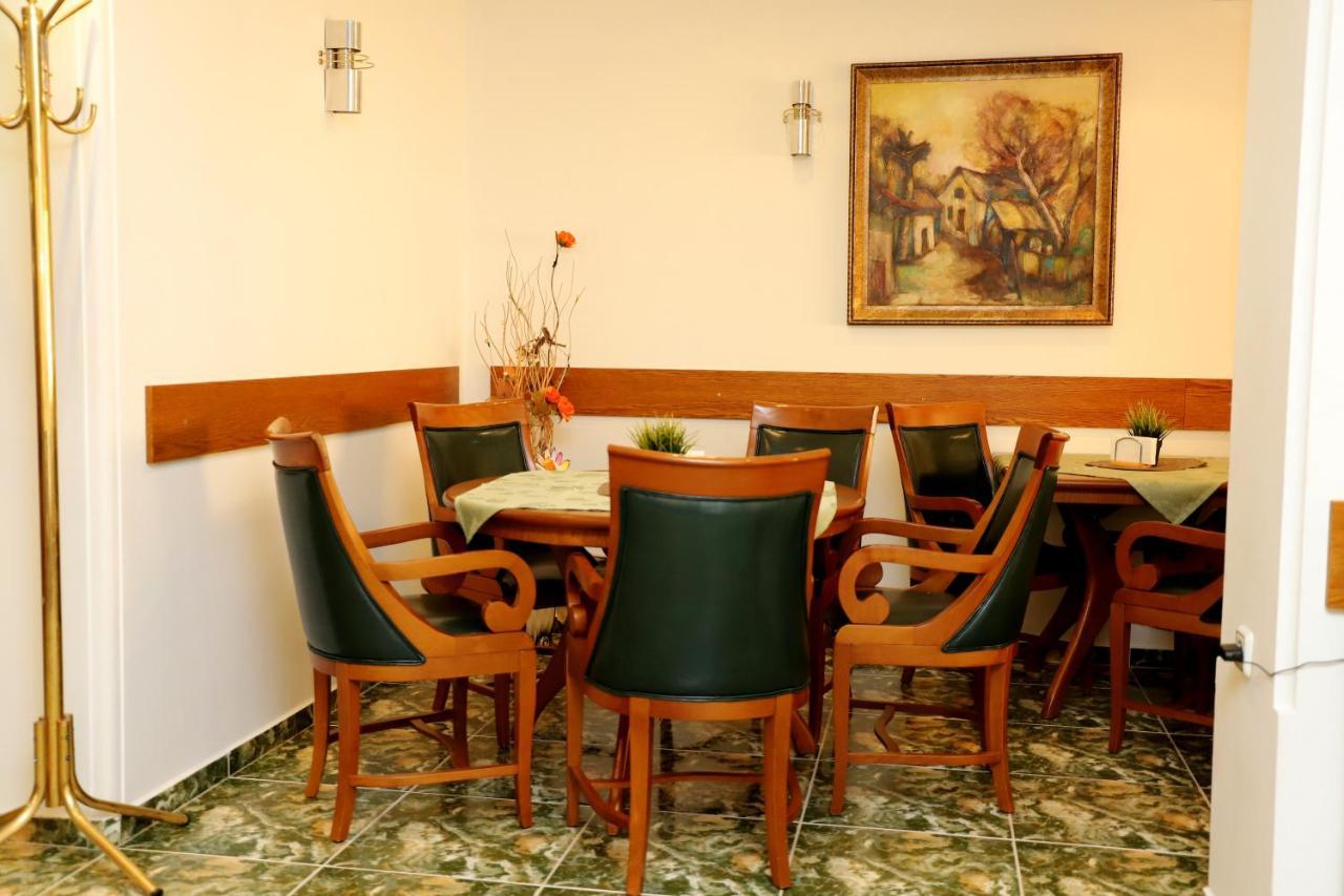 Hotel Mishel Kocherinovo Dış mekan fotoğraf