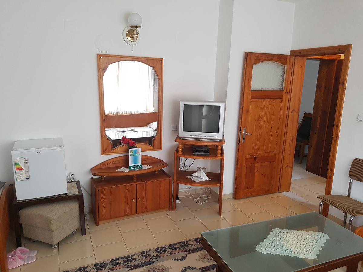 Hotel Mishel Kocherinovo Dış mekan fotoğraf